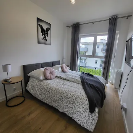 Апартаменты Poezji Premium Prywatne Miejsce Parkingowe Balkon *
